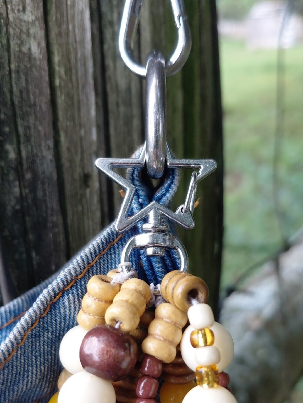 Handcrafted Chicken Keychain - Picture 3 of 6